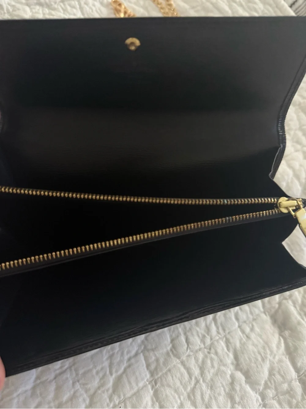 Louis Vuitton elegant black